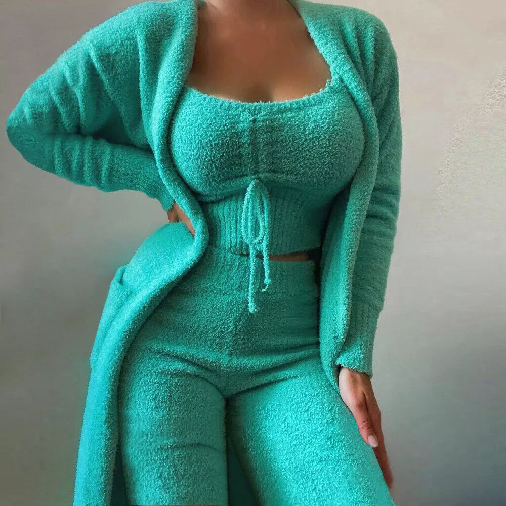 NOVA | Three Piece Lounge Set Women 4