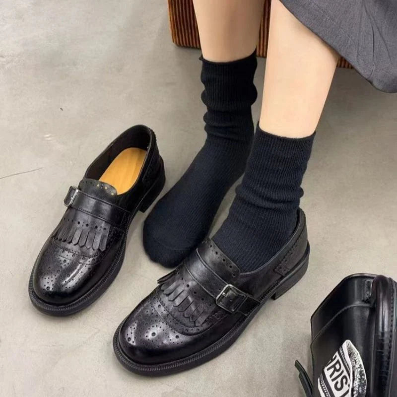 Black, single strap with buckle