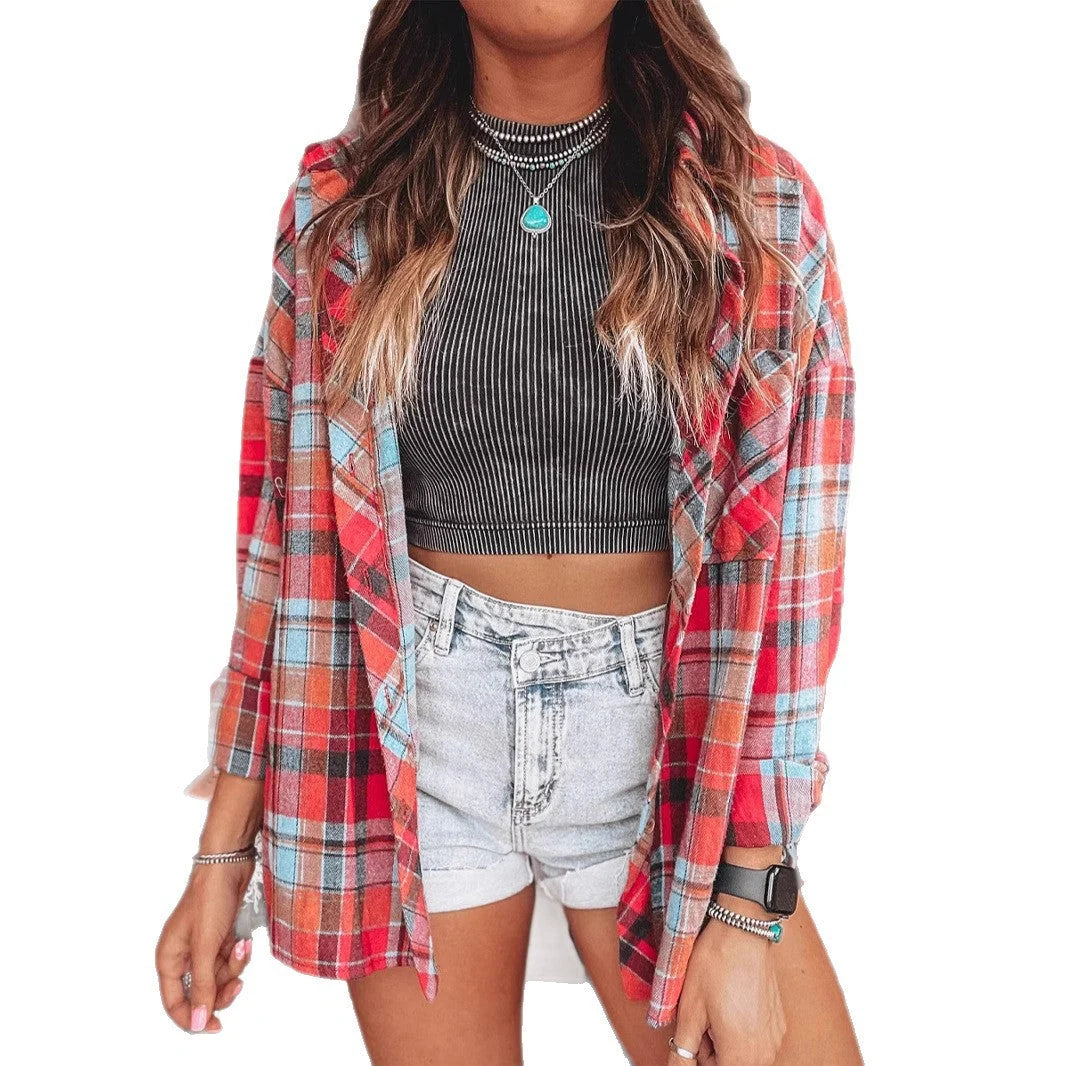 Women's Oversized Checked Flannel Shirt with Chest Pockets and Casual Cut 6