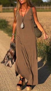 Women's Sleeveless Maxi Dress for Summer Comfort Polyester