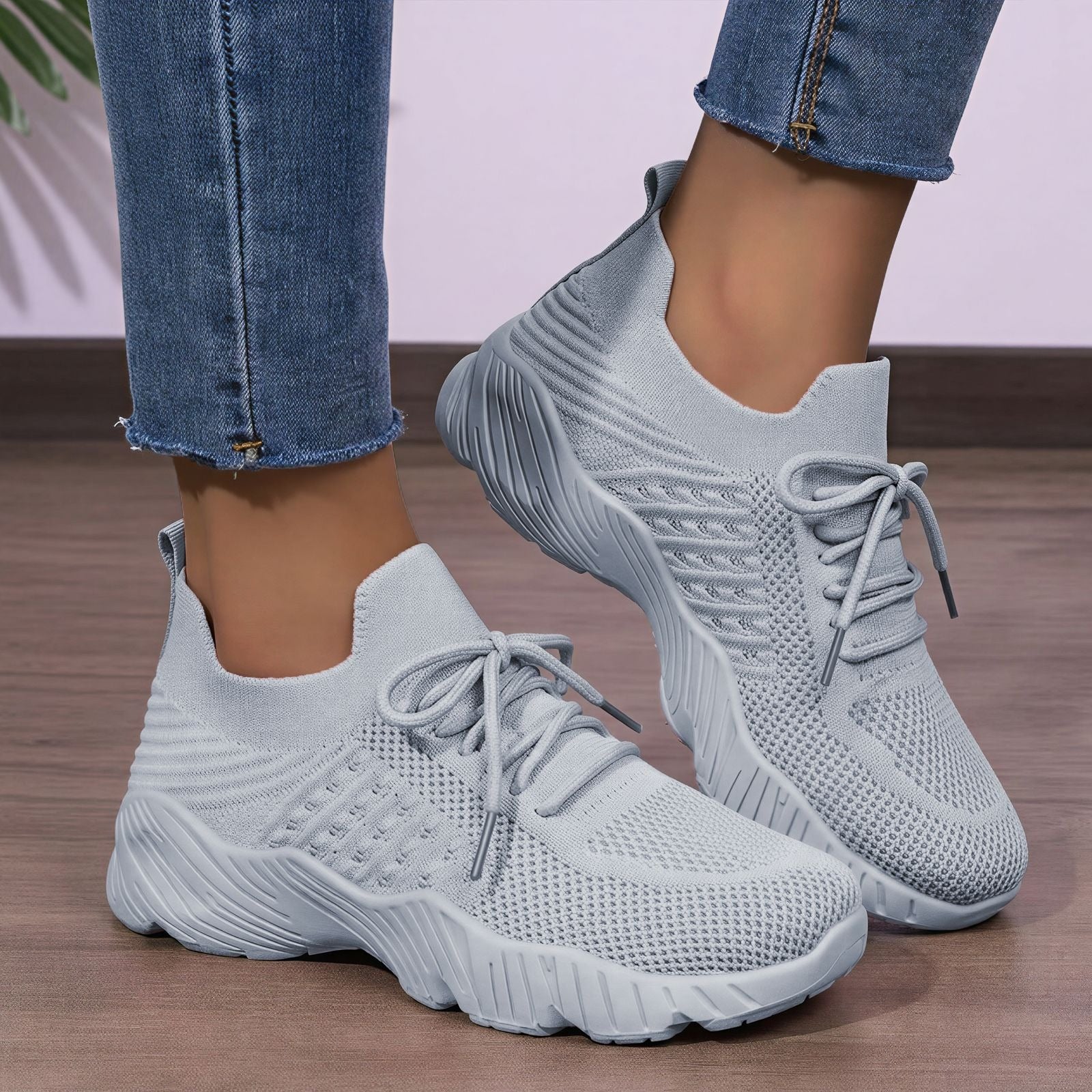 Women's Orthopedic Sneakers for Comfort and Support - Ideal for Active Lifestyles